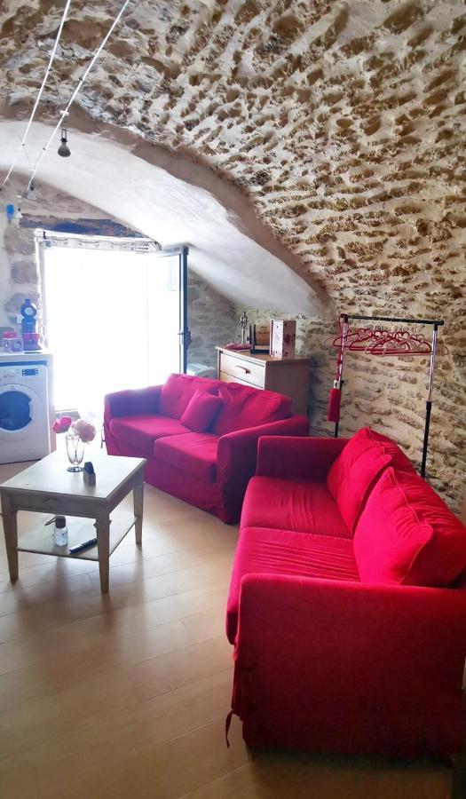 Chambre de charme avec plein d authenticité du 13 ème siècle. 40m² Châteauneuf-du-Pape Exterior foto